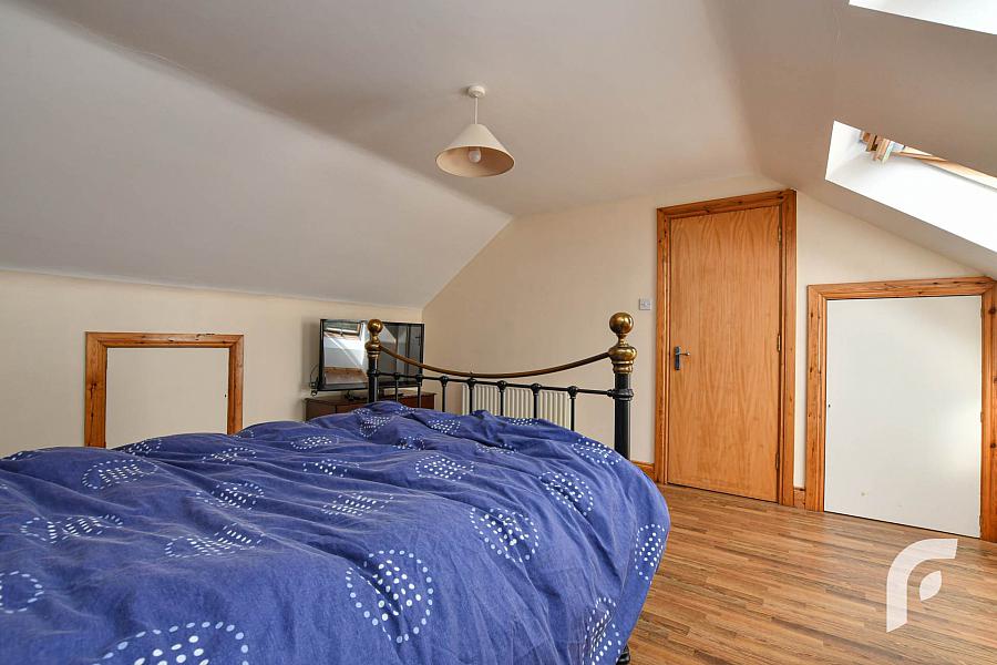 1 Downview Drive