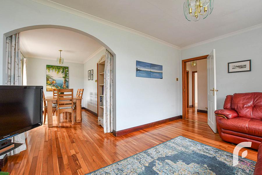 13 Beverley Park