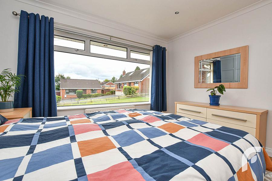 13 Beverley Park