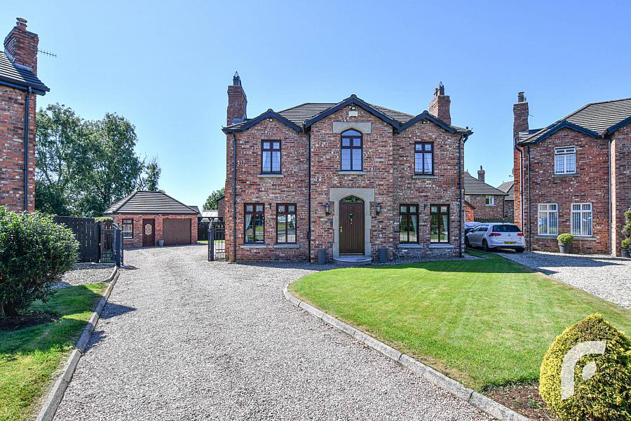 7 Hedgelea Grove