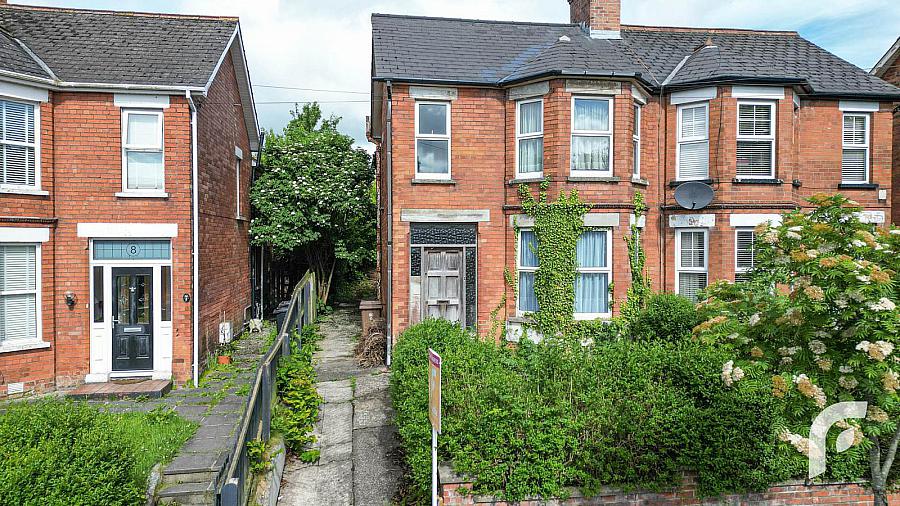 10 Dunkeld Gardens, Belfast, BT14 6NT