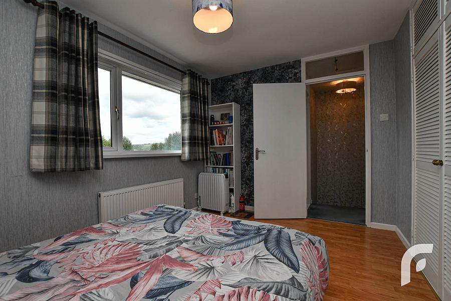 20 Mossbank
