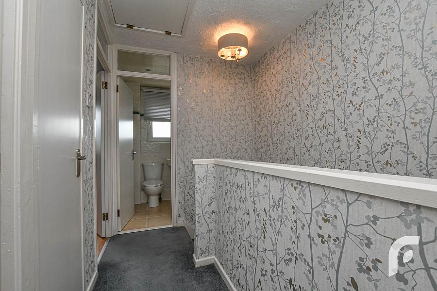 20 Mossbank