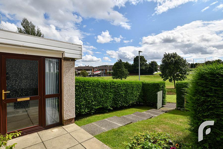 20 Mossbank