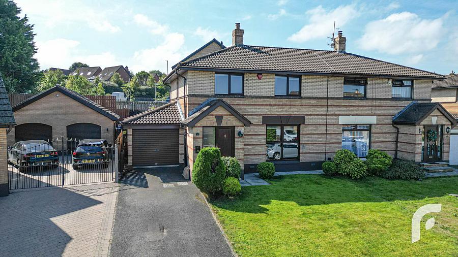 32 Hollybrook Avenue,Newtownabbey, BT36 4ZL