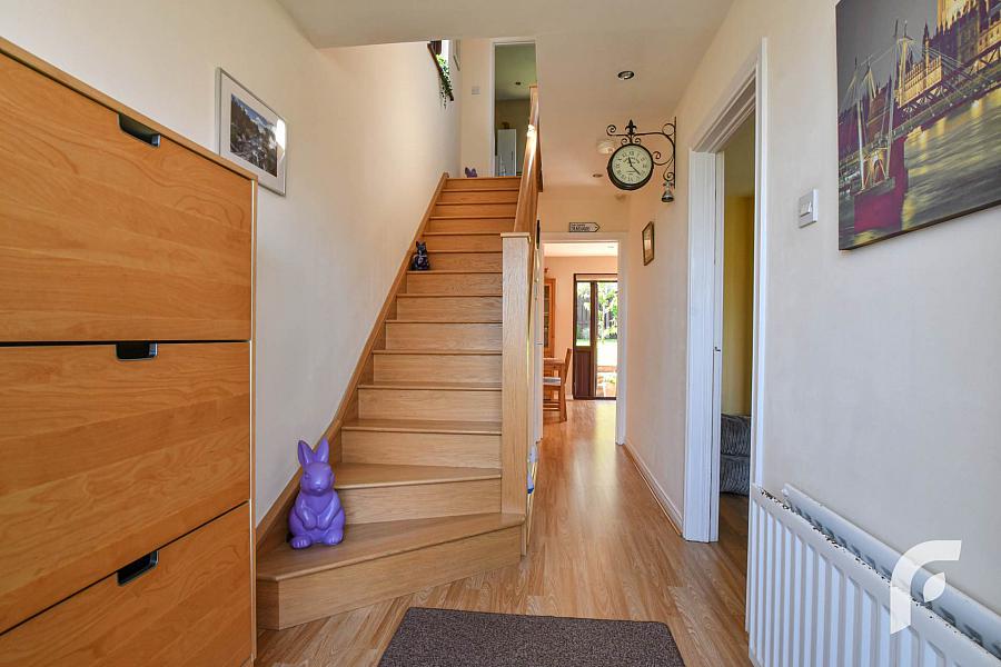 32 Hollybrook Avenue