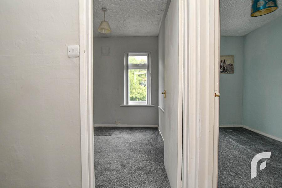 9 Glenville Road