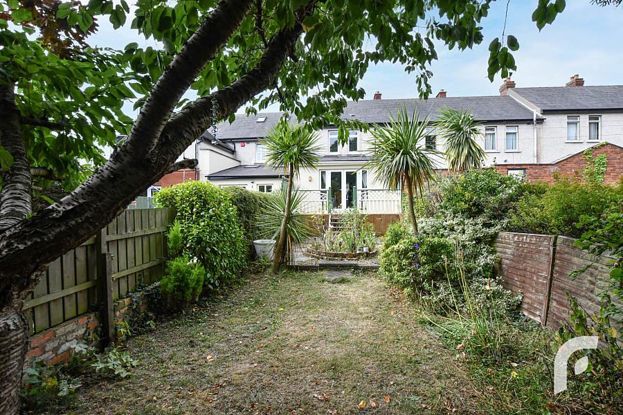 9 Glenville Road