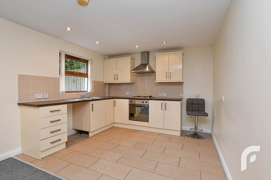 9 Dillons Grange