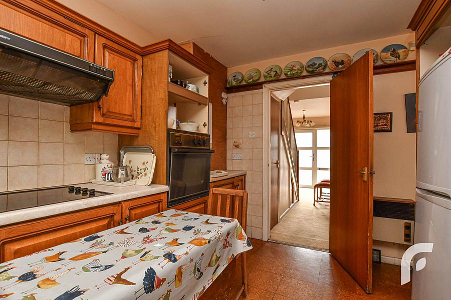 5 Somerton Close