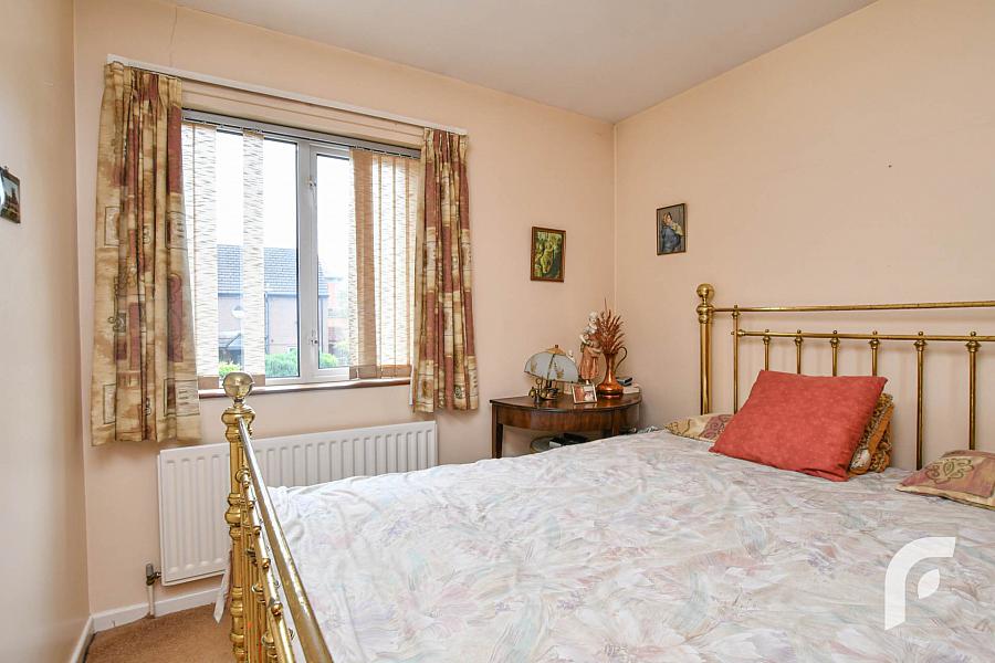 5 Somerton Close