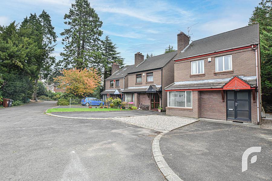 5 Somerton Close