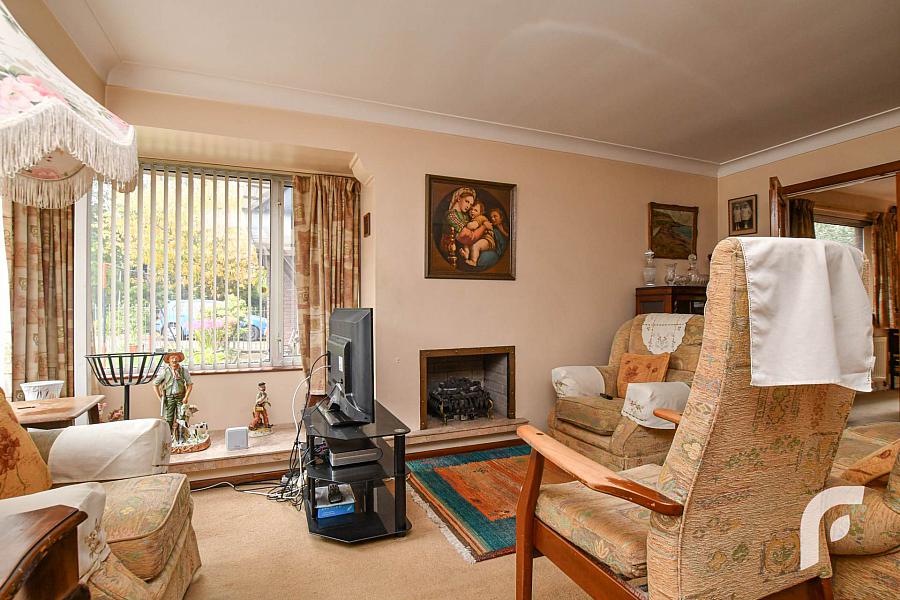 5 Somerton Close