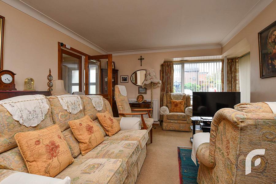 5 Somerton Close