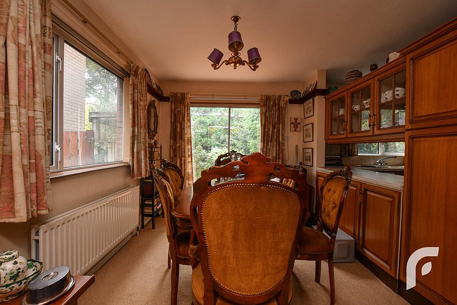 5 Somerton Close