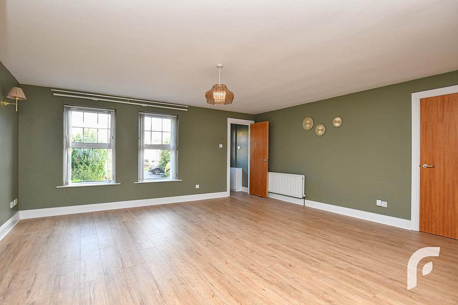 8 Ben Eden Court