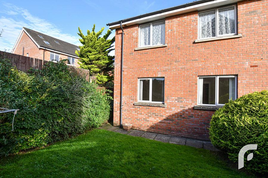 8 Ben Eden Court
