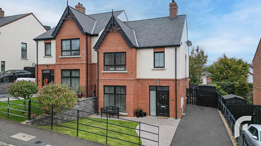 21 Donegall Park Gardens