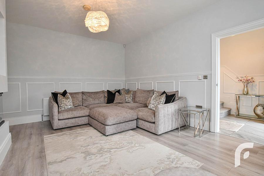 21 Donegall Park Gardens 21 Donegall Park Gardens