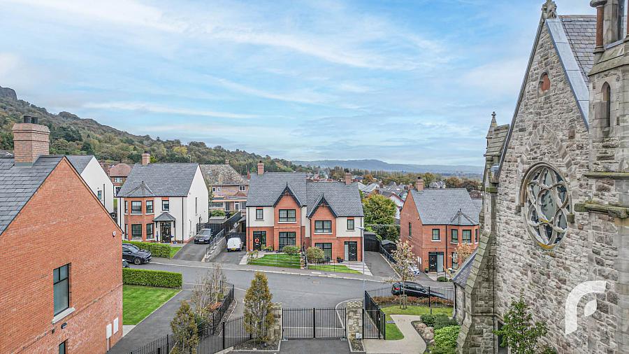 21 Donegall Park Gardens 21 Donegall Park Gardens