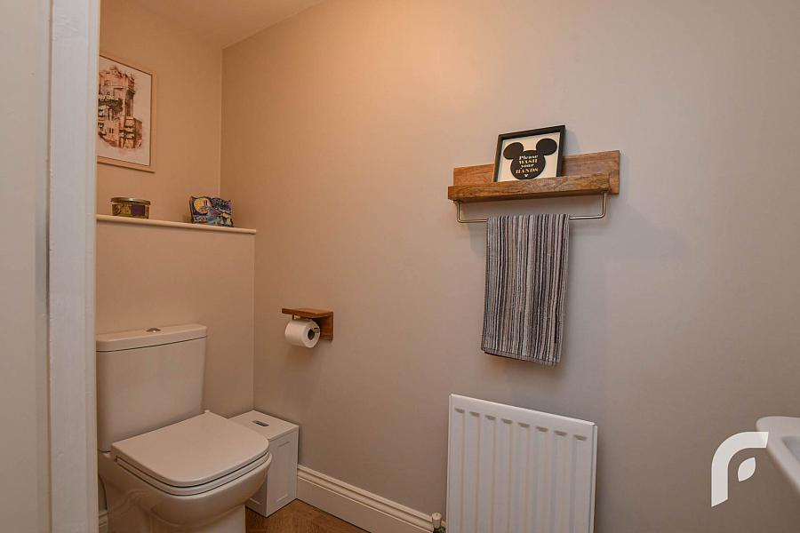 33 Hartley Hall Park