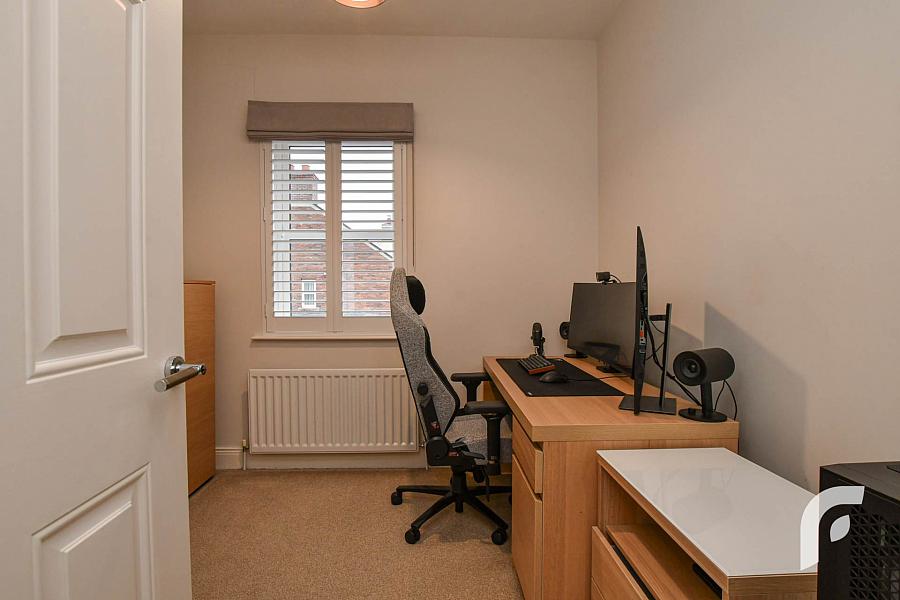 33 Hartley Hall Park