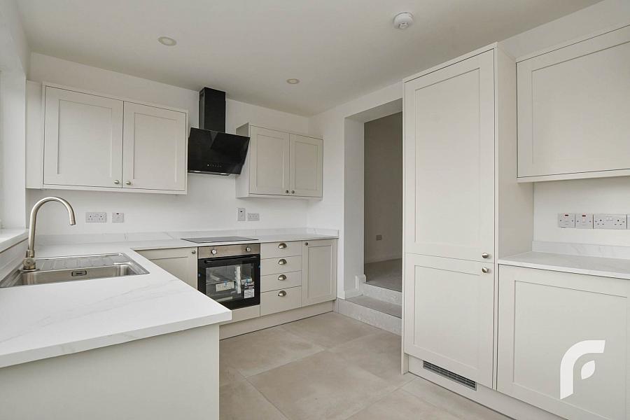 27 Serpentine Parade