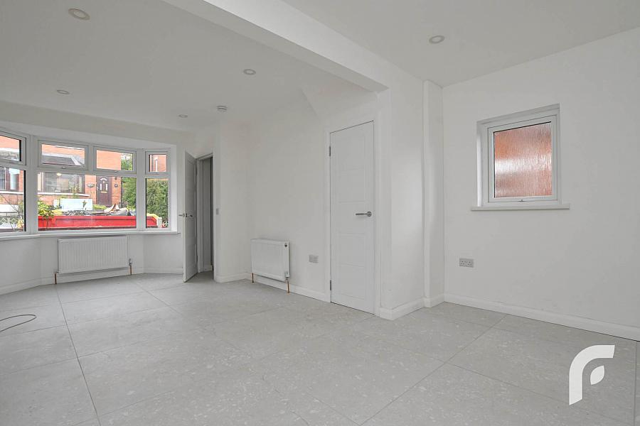 27 Serpentine Parade