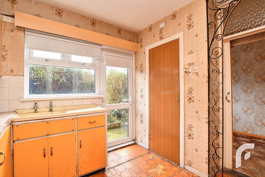 21 Beechill Park North