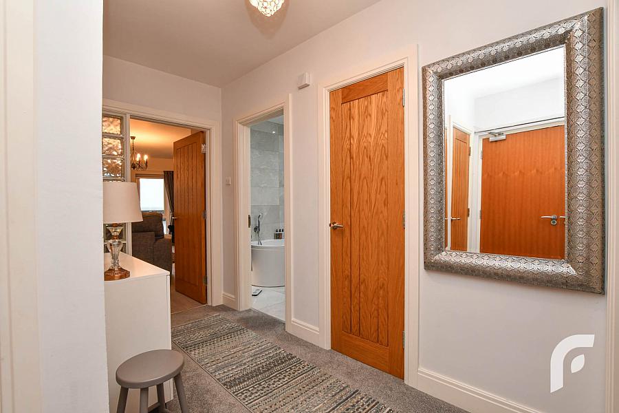 Apt 1 Sunlea Court Rhanbuoy Park