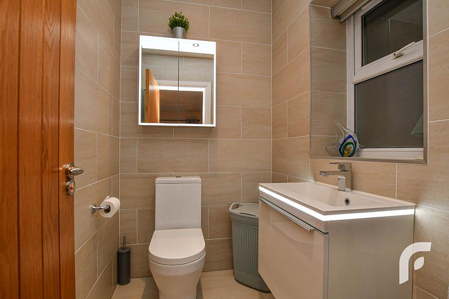 Apt 1 Sunlea Court Rhanbuoy Park