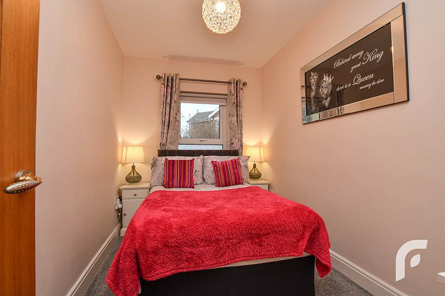 Apt 1 Sunlea Court Rhanbuoy Park