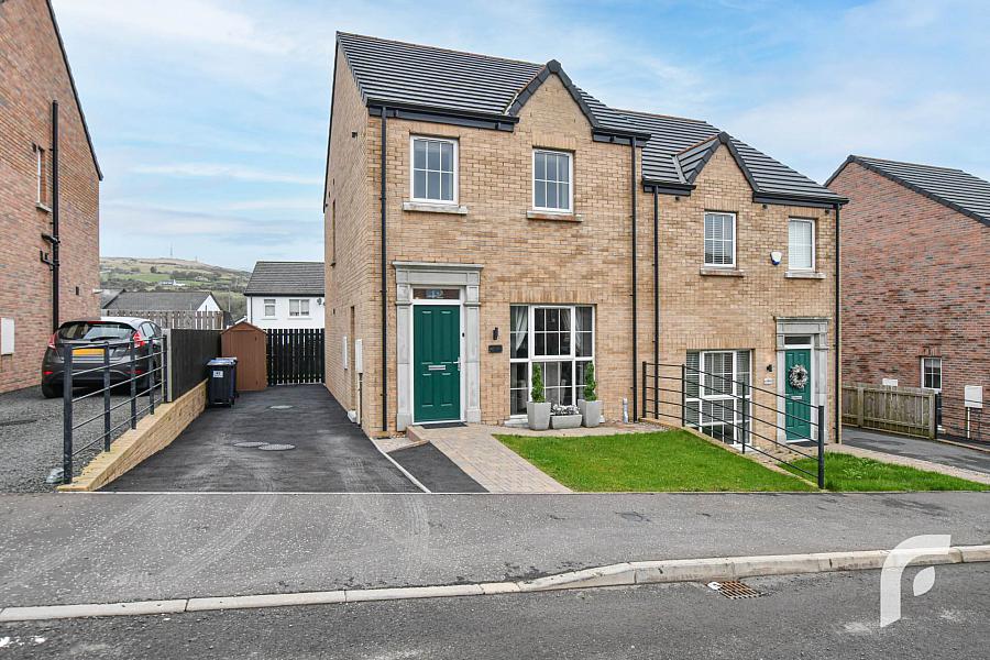 42 Thornberry Hill, Belfast, BT14 8EP