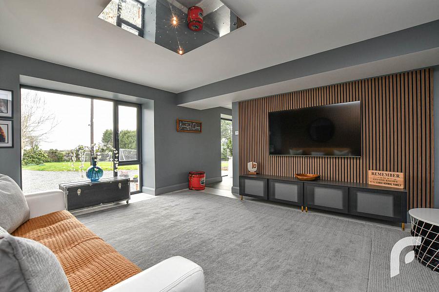 44 Straid Road