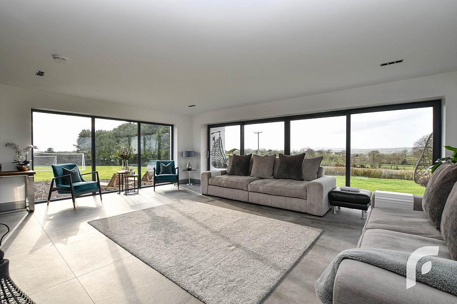 44 Straid Road