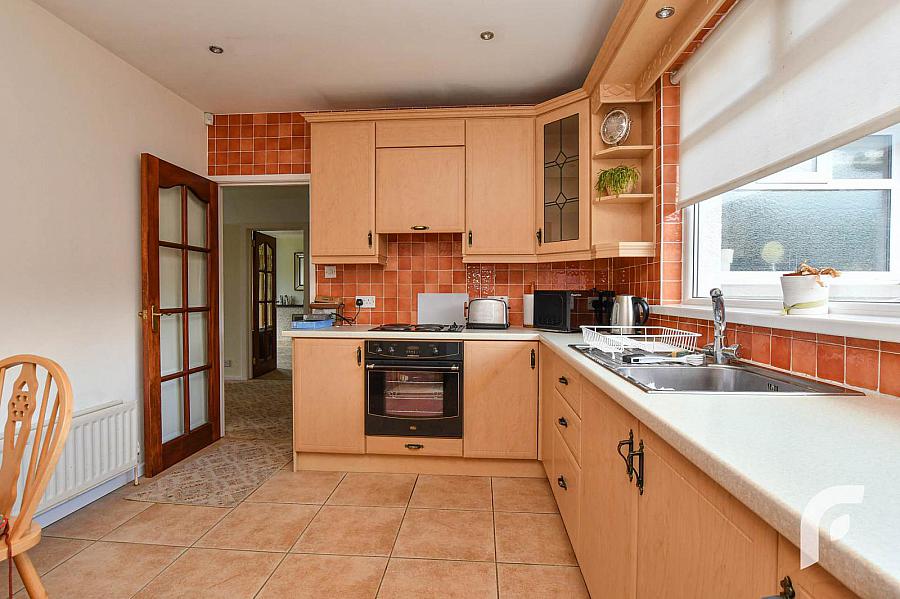 1 Lenamore Park