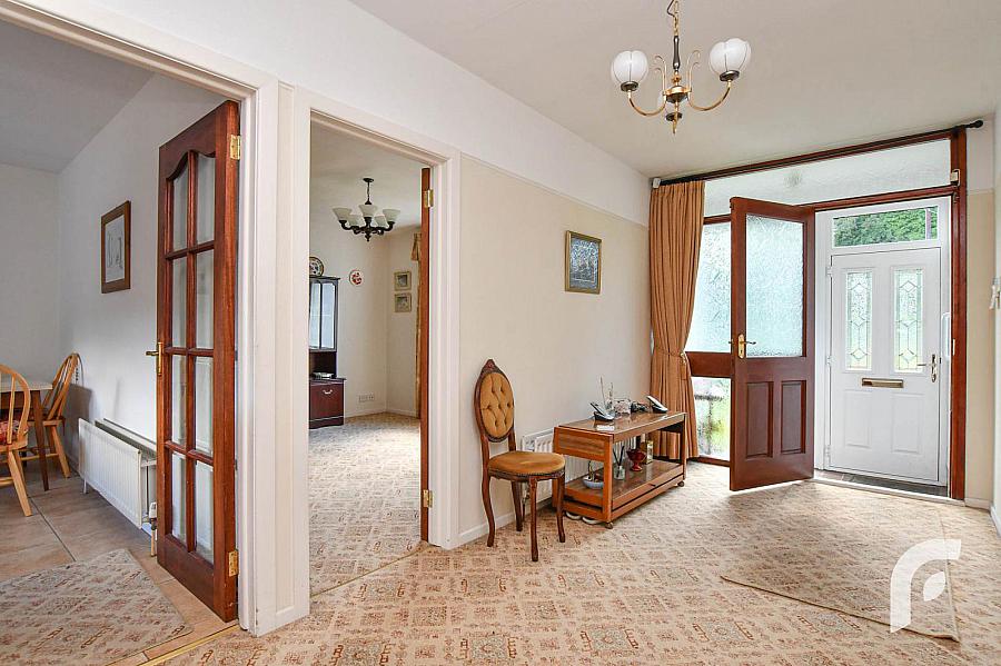 1 Lenamore Park