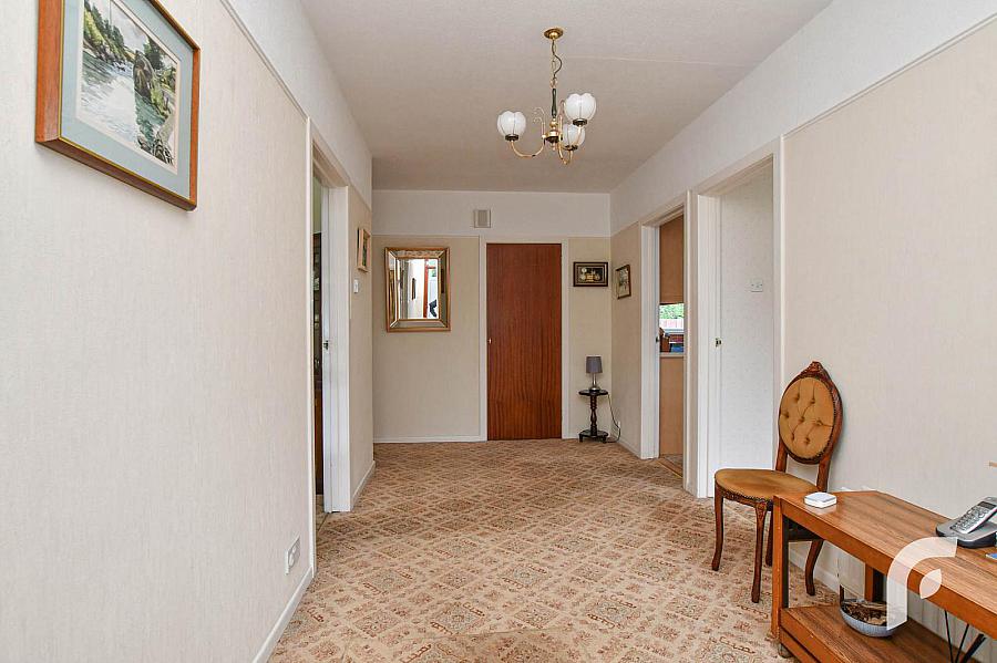 1 Lenamore Park