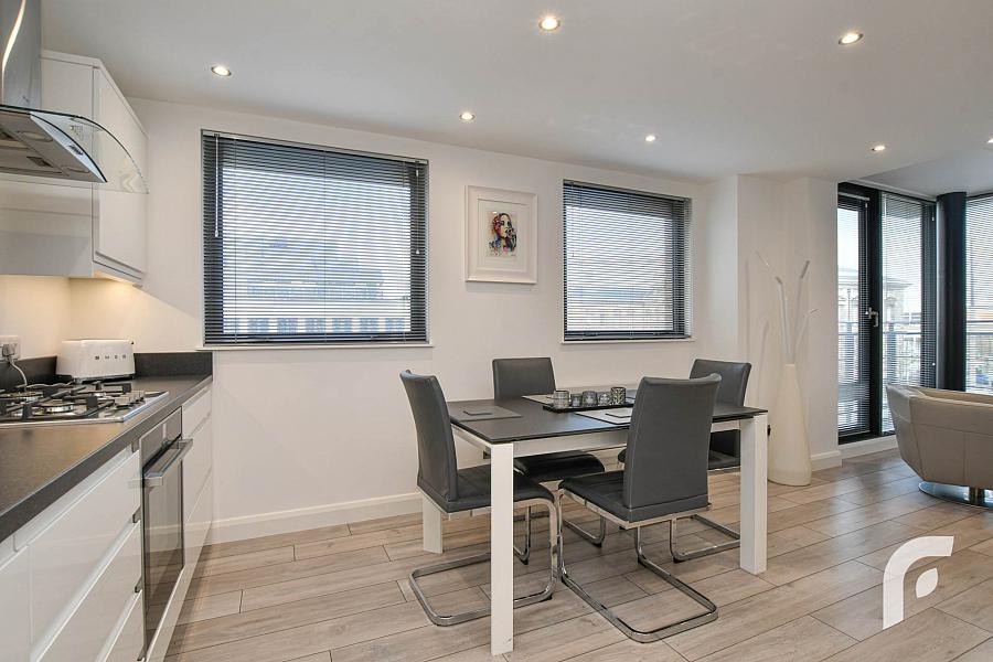 Apartment 22 Queens Square