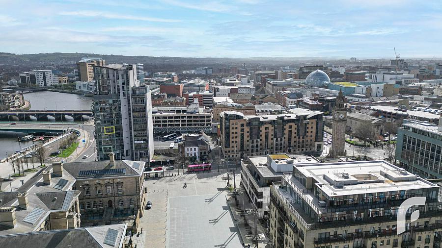 Apartment 22 Queens Square