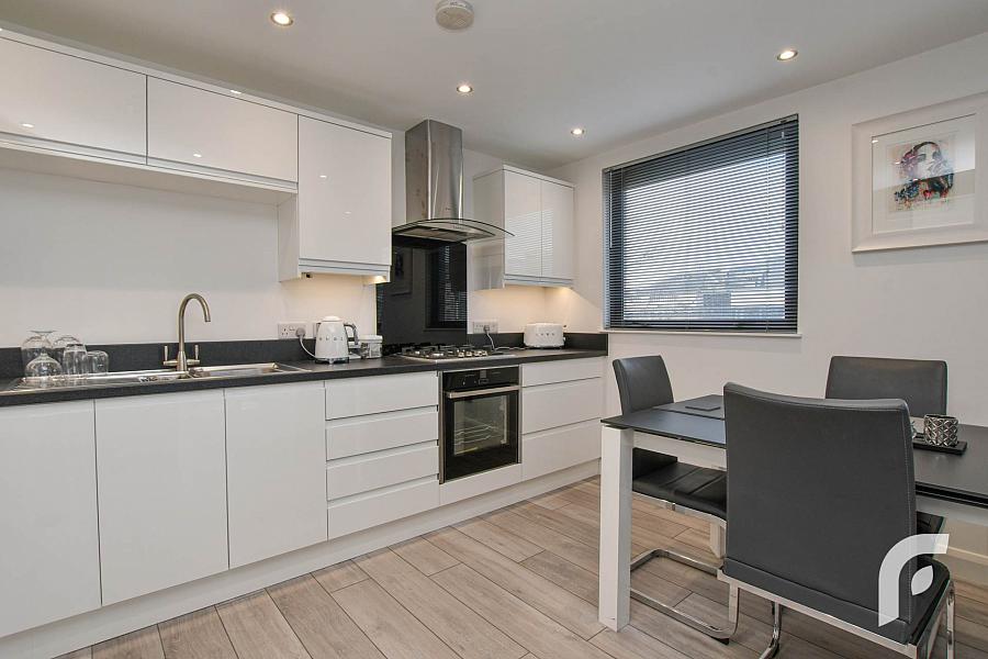 Apartment 22 Queens Square