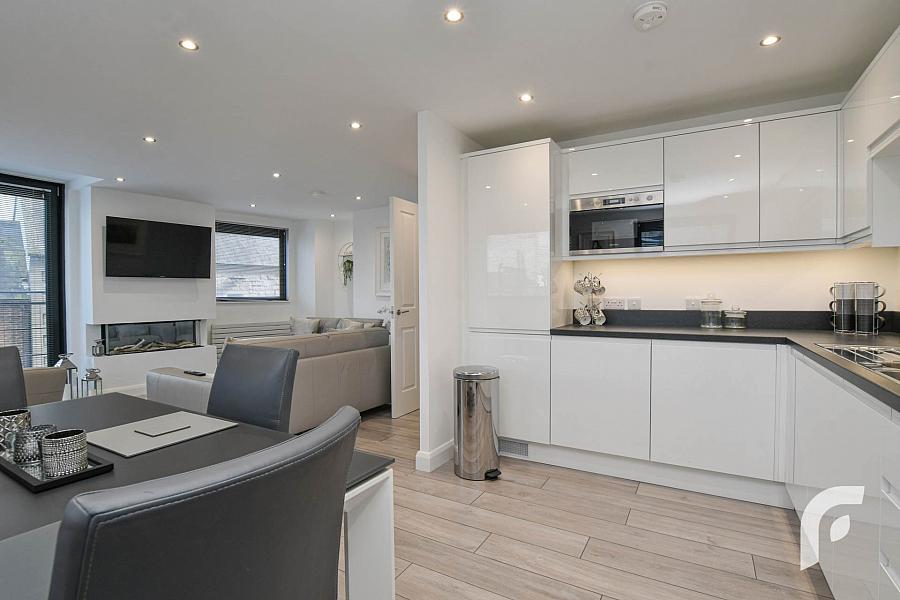 Apartment 22 Queens Square