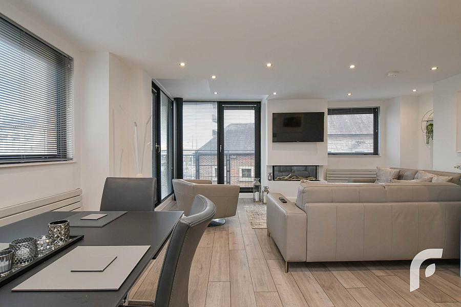 Apartment 22 Queens Square