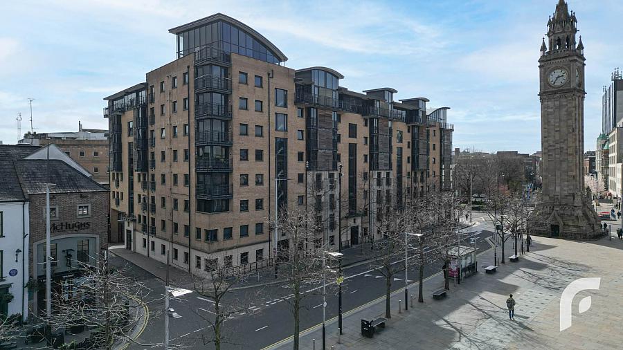 Apartment 22 Queens Square