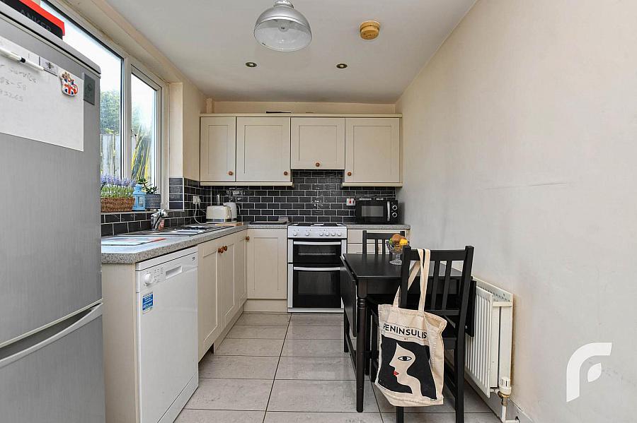 94 Fernagh Road
