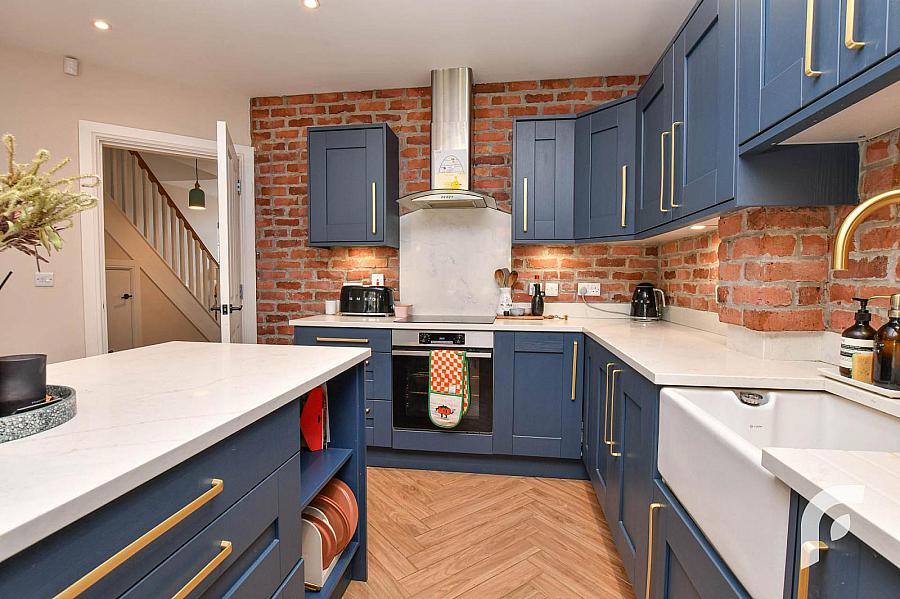 26 Oakfield Park