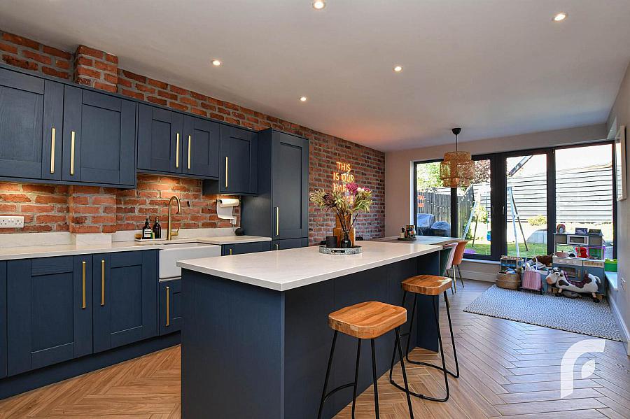 26 Oakfield Park