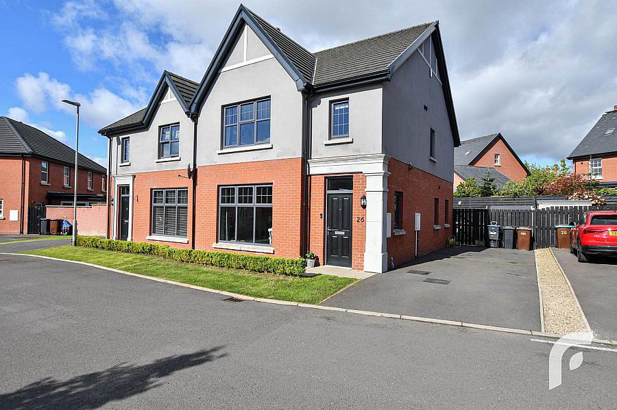26 Oakfield Park