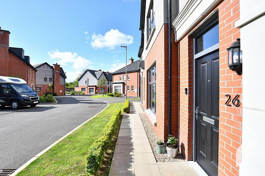 26 Oakfield Park