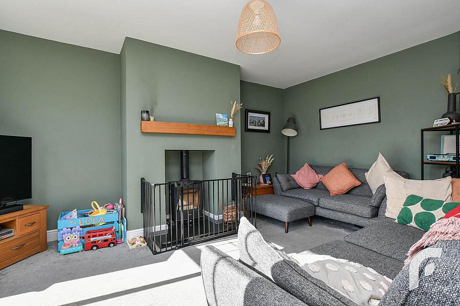 26 Oakfield Park
